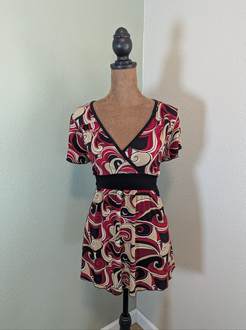 Byer California Swirl Print Empire Waist Tie Back Top